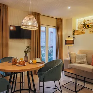 Aparthotel Magna, Siviglia